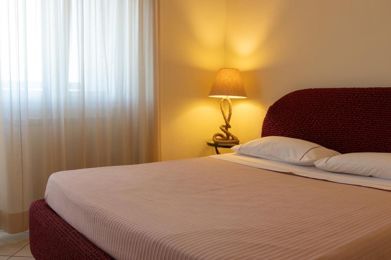 بورتوفيرّايو Dal Sandro B&B المظهر الخارجي الصورة